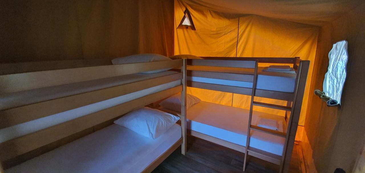 Marusina Olive Hills - Glamping & Minicamp Hotell Punat Eksteriør bilde