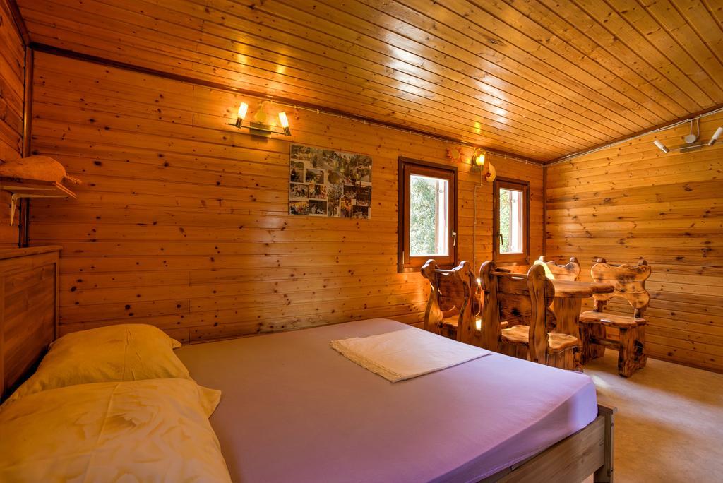 Marusina Olive Hills - Glamping & Minicamp Hotell Punat Eksteriør bilde